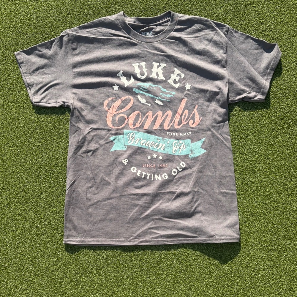 NWOT Luke Combs Growin Up Getting Old Tour Graphic T-Shirt Gray Mens Large